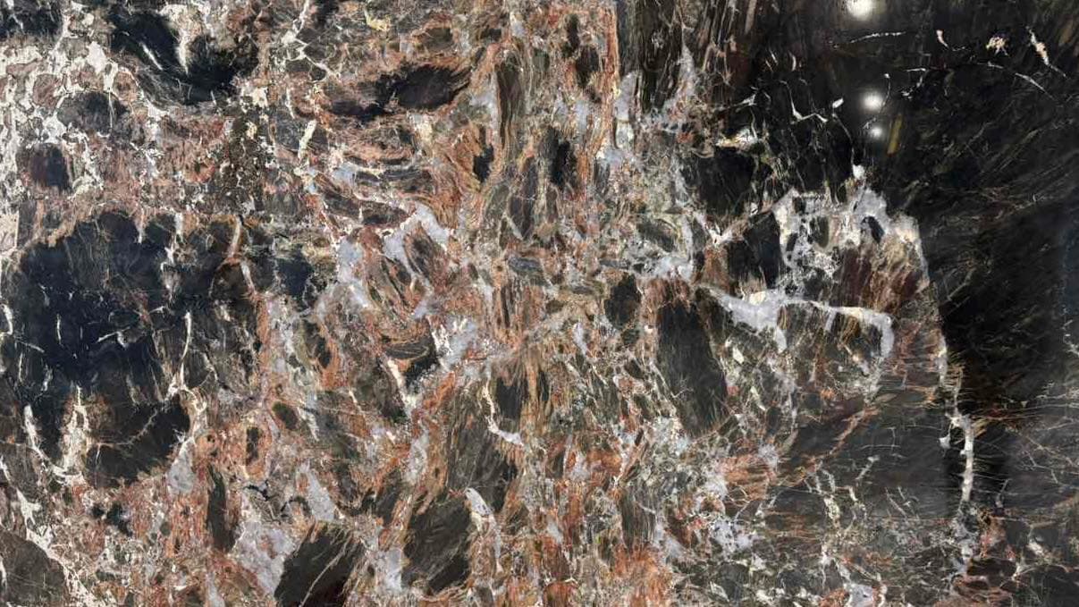 Granitas „Granadine“ akmens plokštės paviršius