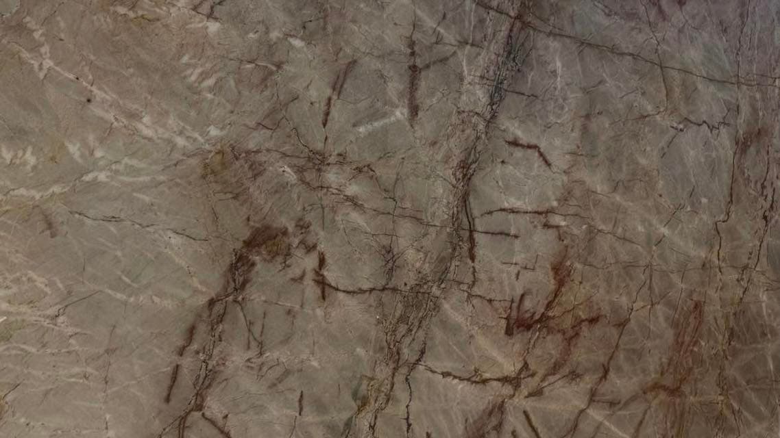 Kvarcitas „Azura Roma“ akmens plokštės paviršius